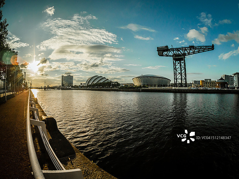 格拉斯哥克莱德河西向景色图片素材