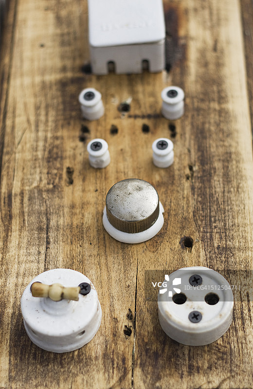 古董复古老式电气连接图片素材