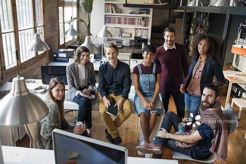 年轻的创意商业创业者图片素材