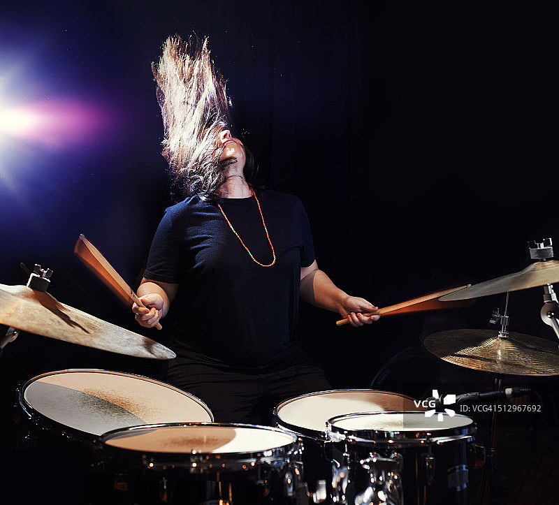 劲爆音乐图片素材