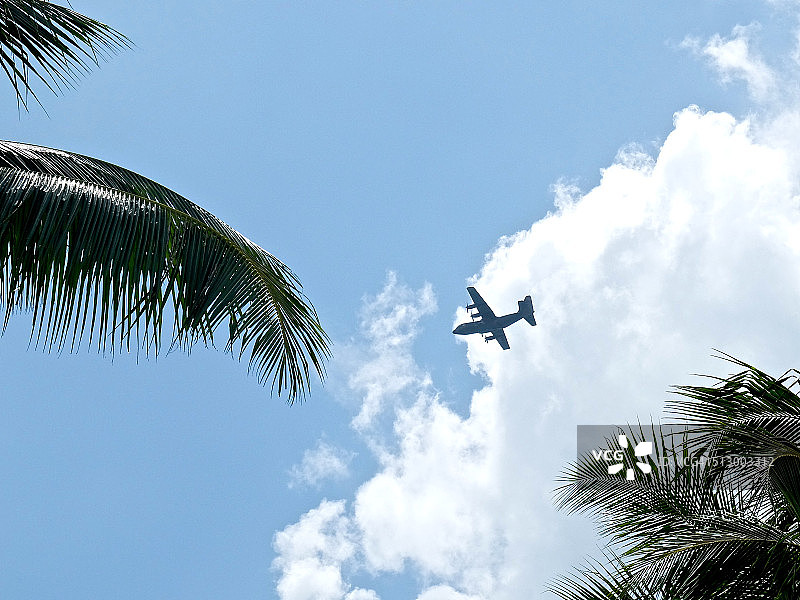 新加坡航展上的轰炸机图片素材