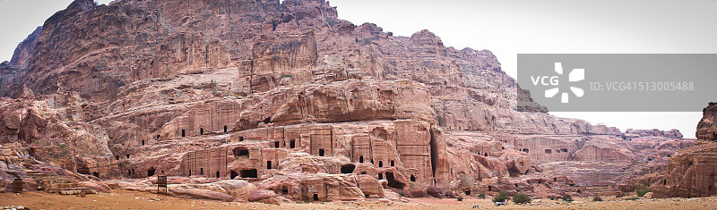 佩特拉古城立面街全景图片素材