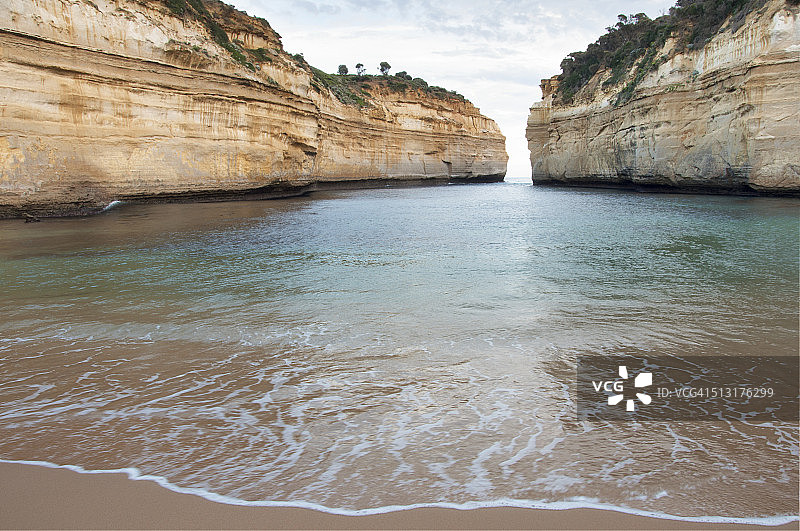 阿德湖峡谷图片素材