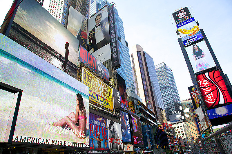 纽约时代广场的照明标牌图片素材