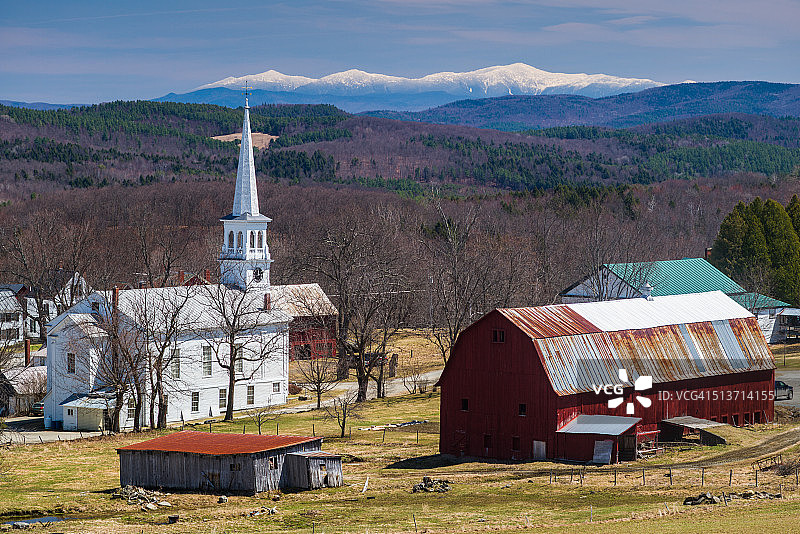 美国佛蒙特州皮查姆小镇远景图片素材