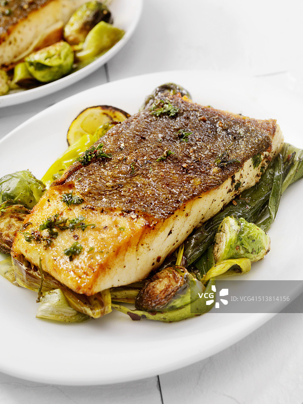 香煎白鱼图片素材