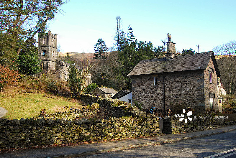 英格兰湖区赖德尔教堂风光图片素材