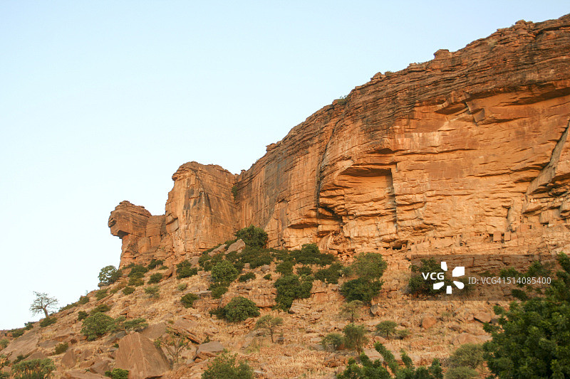 恩德村的岩石居所图片素材
