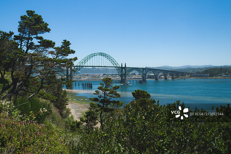 美国俄勒冈州雅基纳湾大桥图片素材