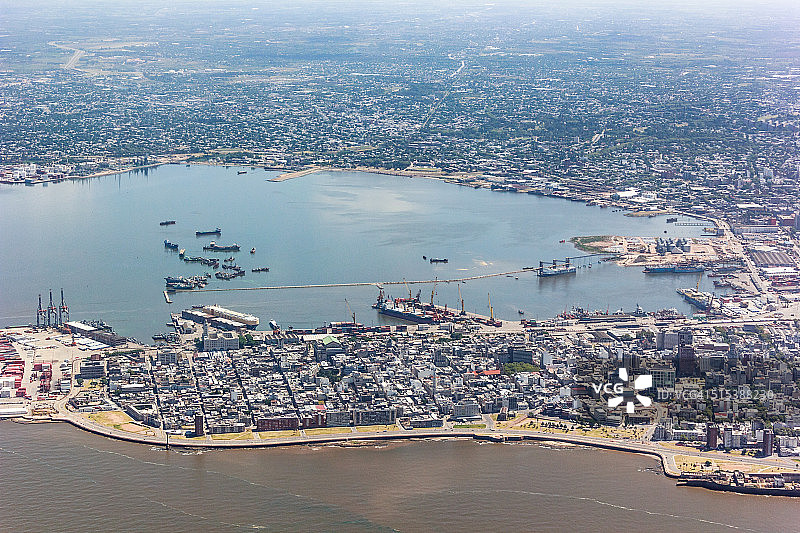 飞机上的蒙得维的亚景色图片素材