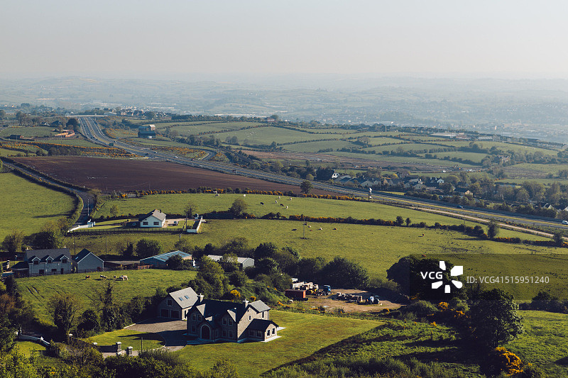 从伯尼什观景点看到的纽里附近乡村景色，北爱尔兰图片素材
