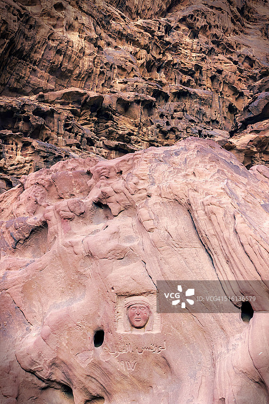 沙漠岩石地貌图片素材