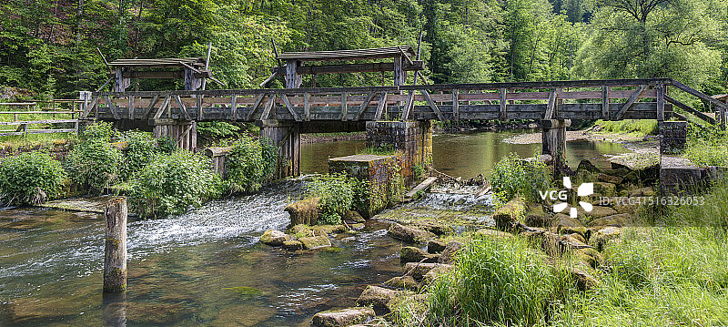 历史桥梁“Monhardter Wasserstube”图片素材