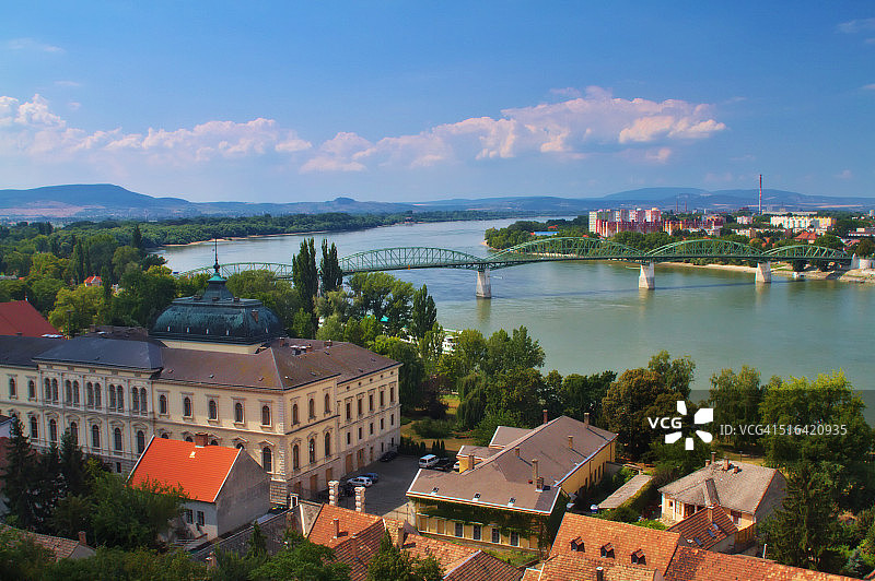 玛丽亚·瓦莱里亚桥图片素材