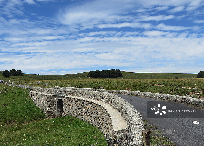 法国欧布拉克高原图片素材