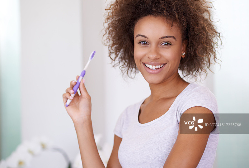 刷你想保留的牙齿图片素材