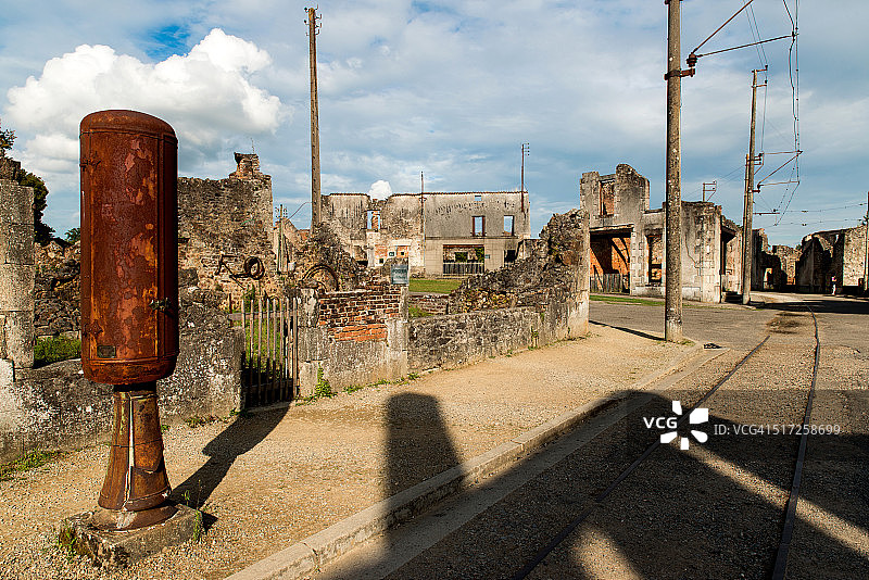 奥拉杜尔村图片素材