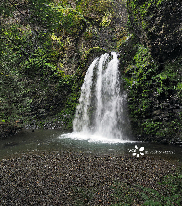 秋溪瀑布，北安普瓜河，俄勒冈州图片素材