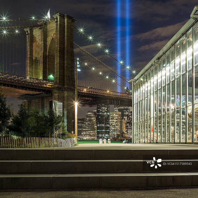 向光致敬2014图片素材