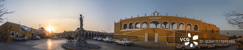 墨西哥伊萨马尔修道院-黄色之城图片素材