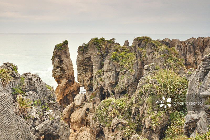 新西兰千层岩图片素材