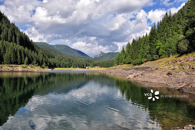 Paneveggio湖，Predazzo，Val di Fiemme，特伦蒂诺图片素材