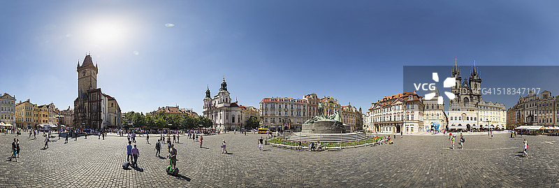 捷克共和国布拉格老城广场夜景图片素材