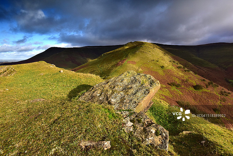 威尔士黑山脉的龙脊图片素材