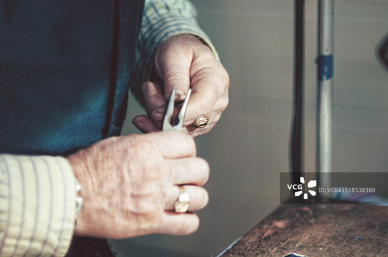 工作的手图片素材