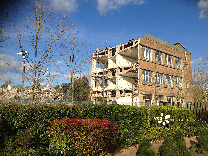 废弃的建筑物图片素材