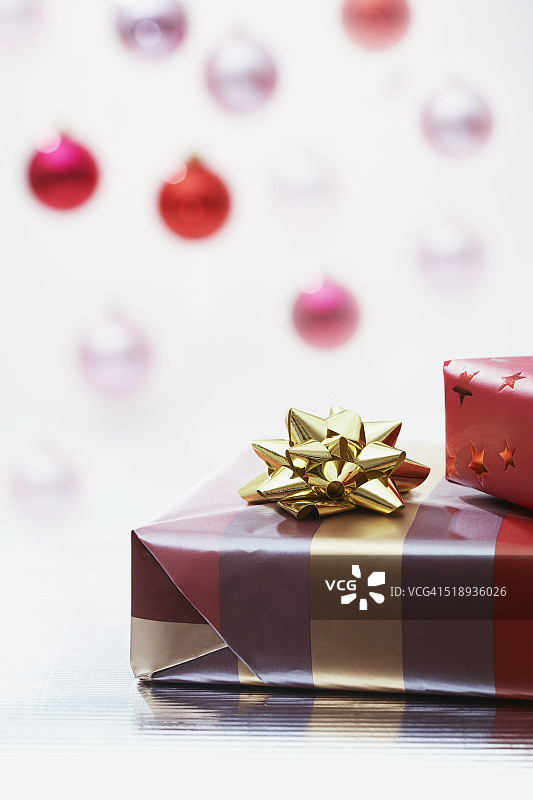 包装好的圣诞礼物图片素材