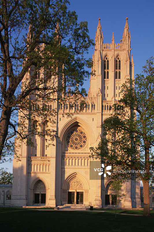 华盛顿大教堂日落景观图片素材