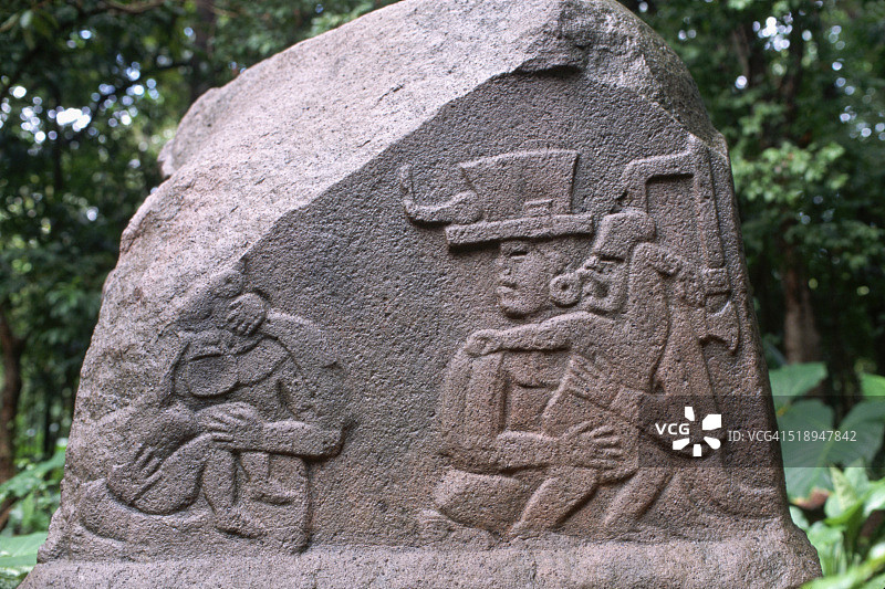 奥尔梅克祭坛浮雕图片素材