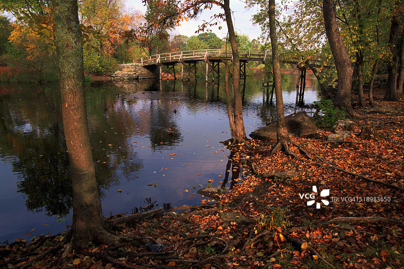 古老的北桥图片素材