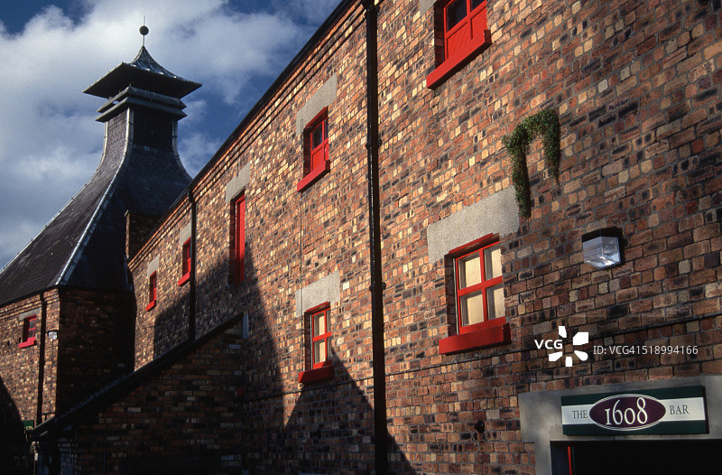 布什米尔斯酿酒厂建筑图片素材