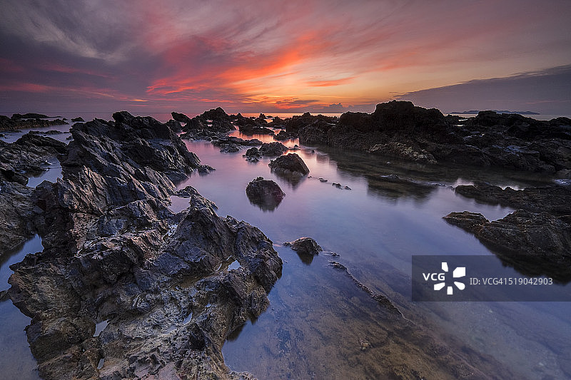 幸福的日出图片素材
