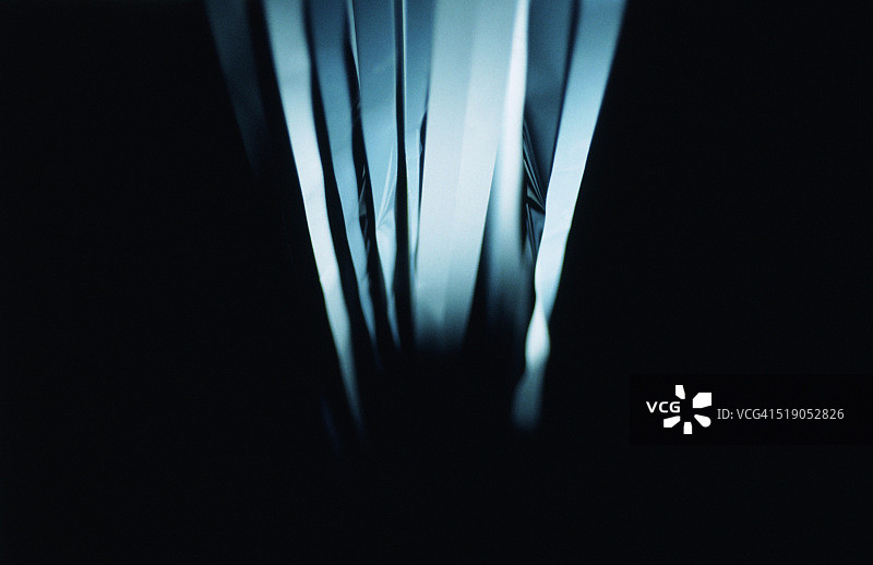 扭曲的光线图片素材