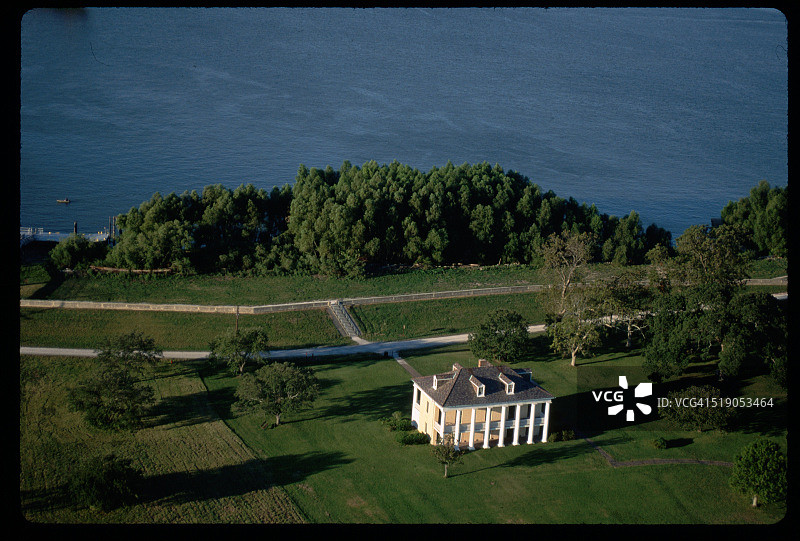 沙尔梅特国家历史公园博勒加德种植园住宅鸟瞰图图片素材