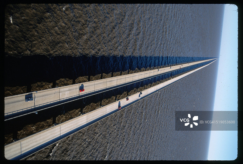 庞恰特雷恩湖堤道图片素材