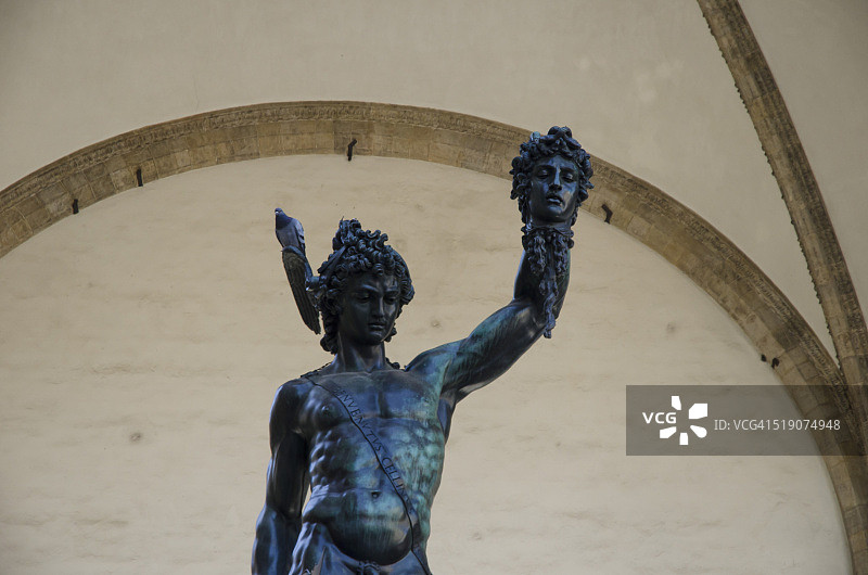 本韦努托·切利尼的《珀尔修斯与美杜莎的头颅》- 意大利佛罗伦萨图片素材