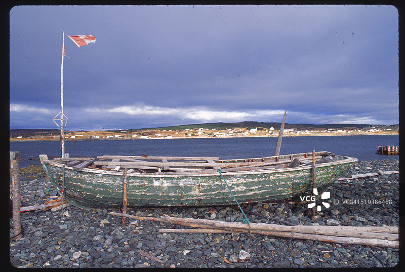 废弃的渔船图片素材