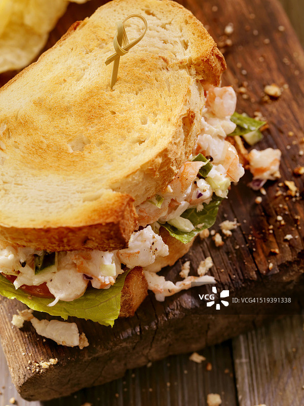 烘烤海鲜沙拉三明治图片素材