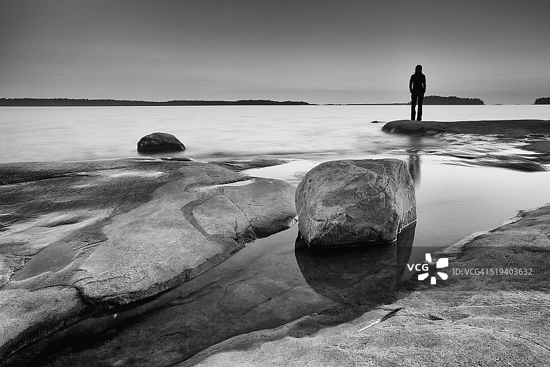 独自一人图片素材