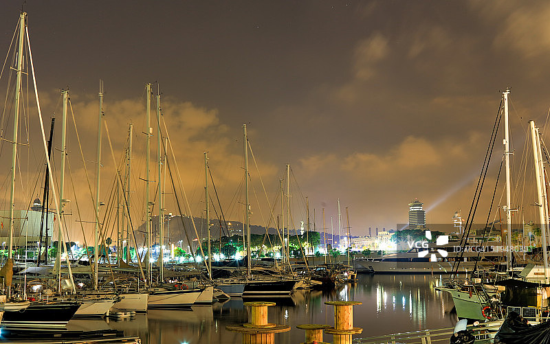 巴塞罗那旧港图片素材
