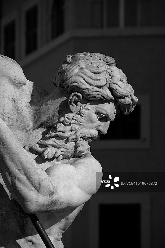 海王星喷泉 - 海王星面部细节图片素材