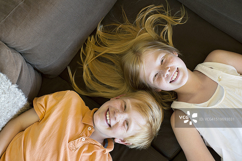 男孩和女孩，肖像图片素材