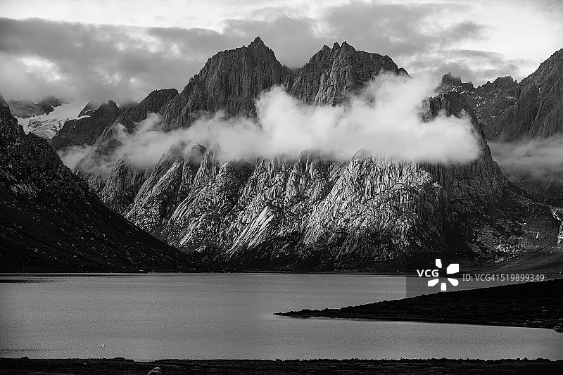 雪山风光图片素材