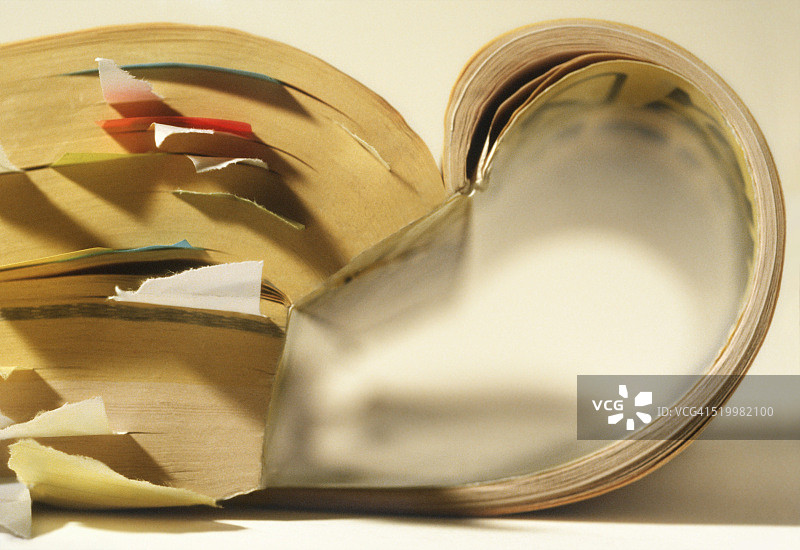 带书签的电话簿图片素材