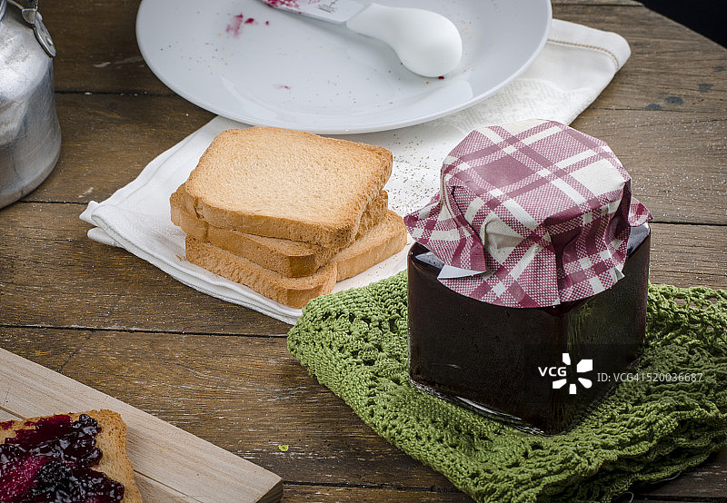 果酱罐图片素材