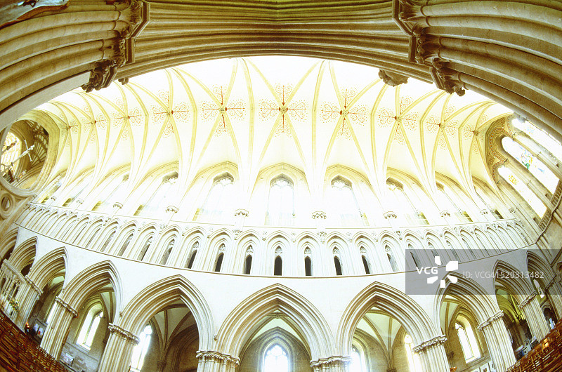 英国韦尔斯大教堂中殿图片素材